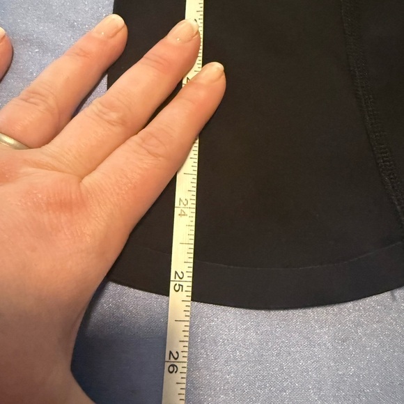 lululemon Black Leggings size 6 - Picture 3 of 8